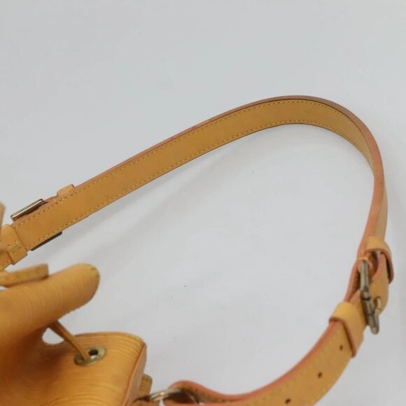 LOUIS VUITTON Epi Noe Shoulder Bag Tassili Yellow - Picture 9 of 15